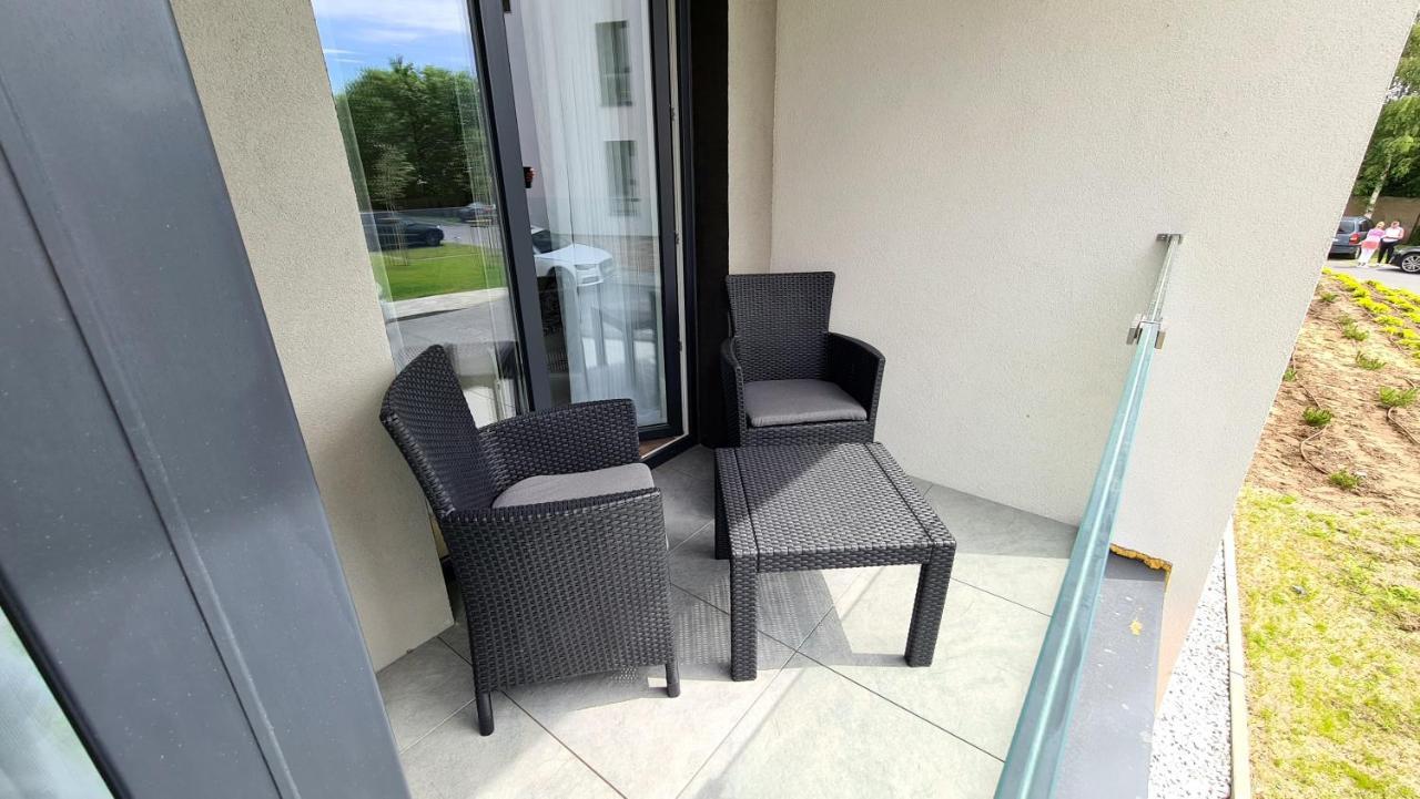 Perlowe Apartment *
